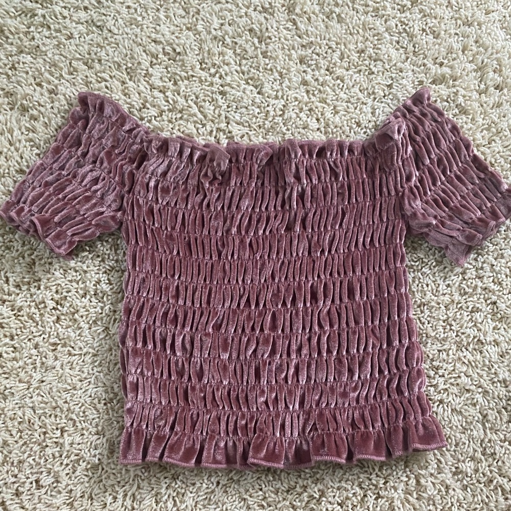 LIMITED HOLIDAY EDITION- wild fable smocked off the shoulder top